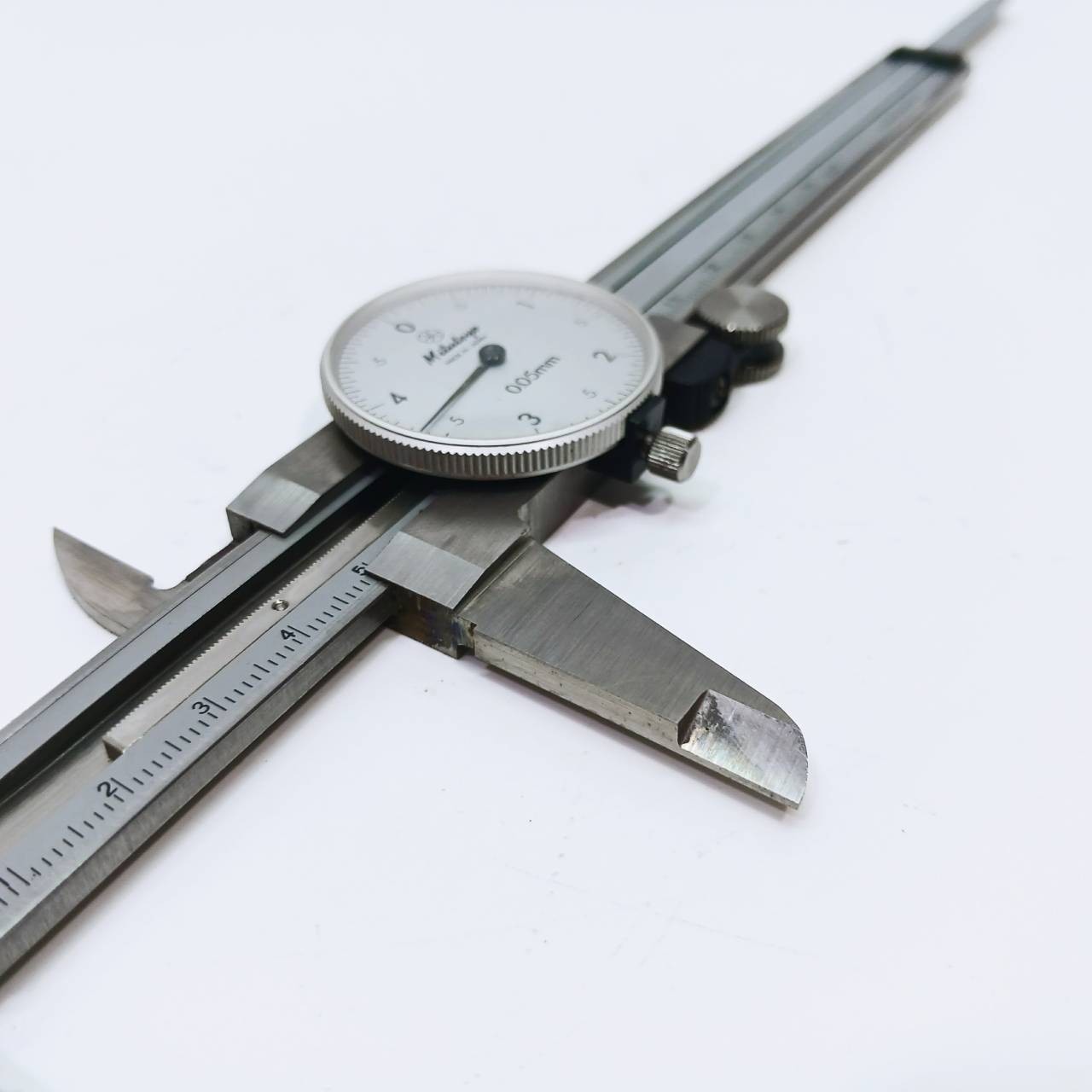 Mitutoyo Dial Vernier Caliper 505-660-50 D15E 150mm 0.02mm Made in Japan AJ2321T