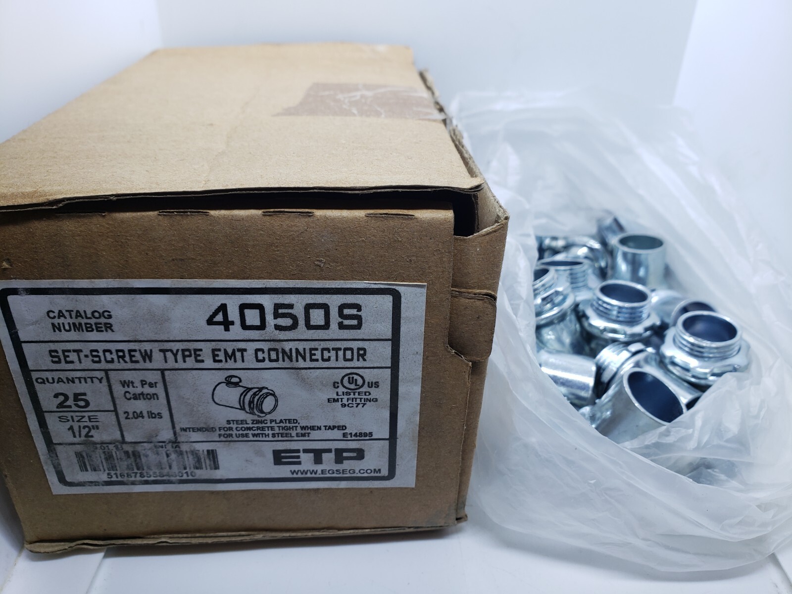 EGS ETP 4050S 1/2″ SET-SCREW TYPE EMT CONNECTOR (LOT OF 19) NIB