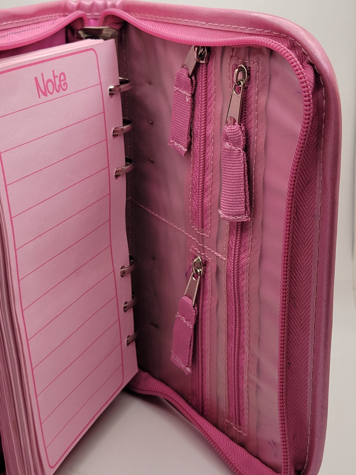 Vintage Y2K Bratz Mini Binder Hot Pink Leopard Print 2002