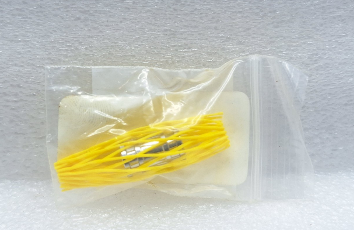 OCEANEERING 100516 SEAL,SUB .38″ OD X .61″ LG X .16″ ID LOT OF 13 PCS NEW