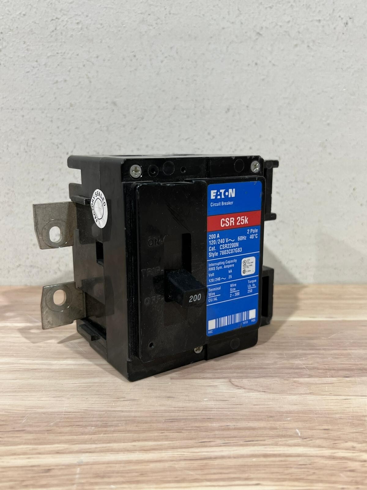 Eaton CSR2200N Main Circuit Breaker, 200 amps, 2 poles, 120/240V