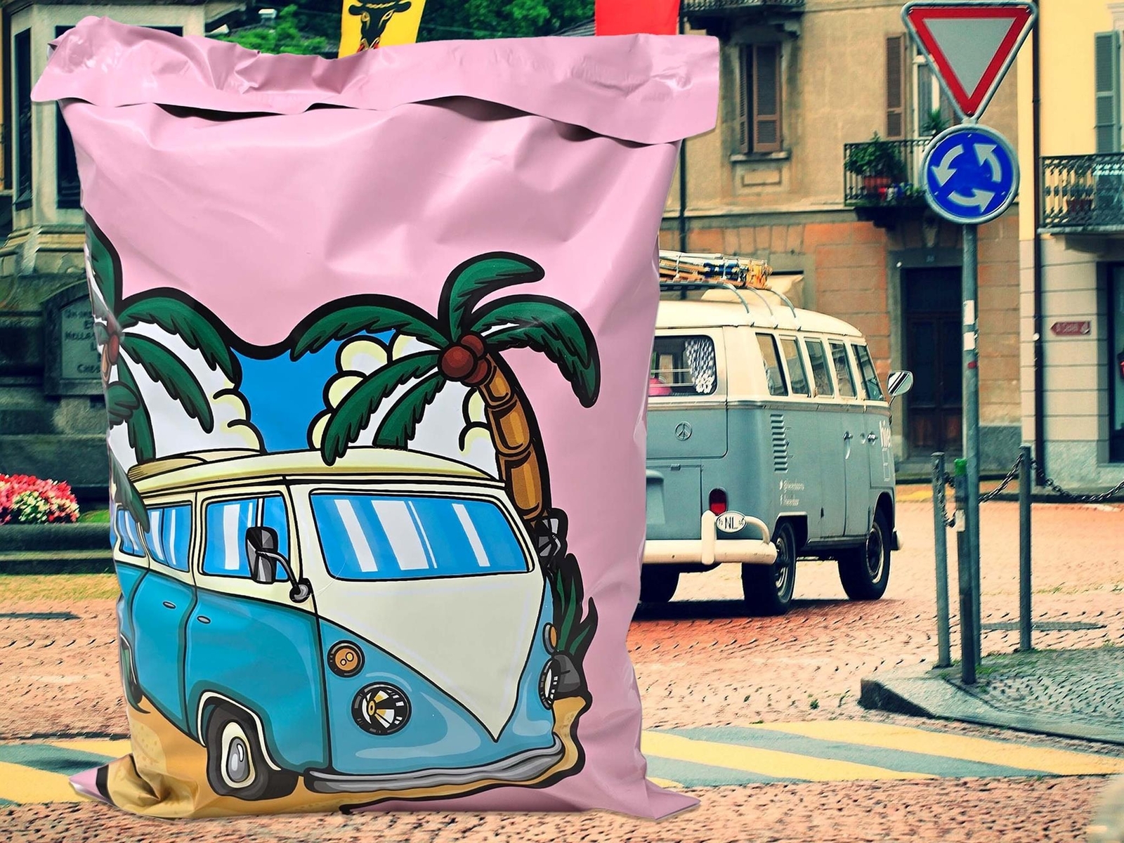 Retro Summer Days 10×13 Poly Mailers – Vintage Van Beach Theme – Lightweight, Fu