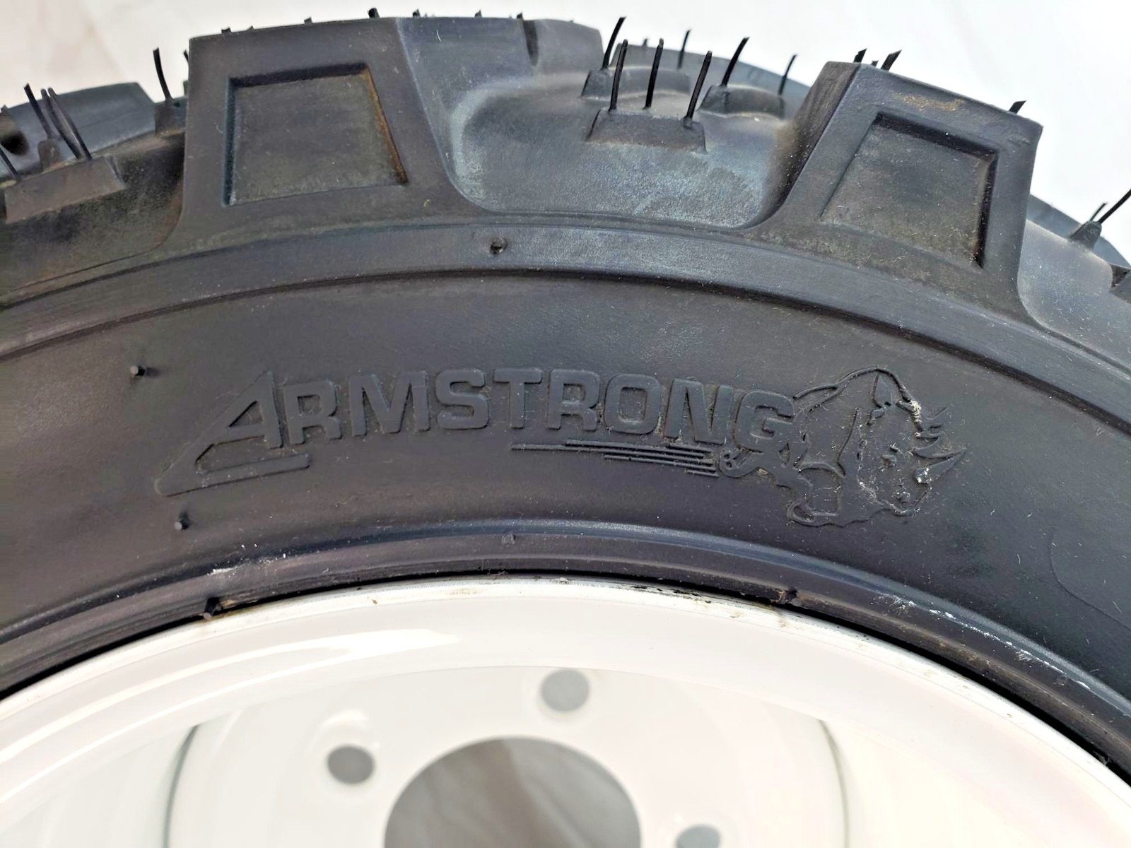 18×8.50-10 Riding Mower Garden tractor 5-hole TR-34 Lug Tire Rim Wheel assembly