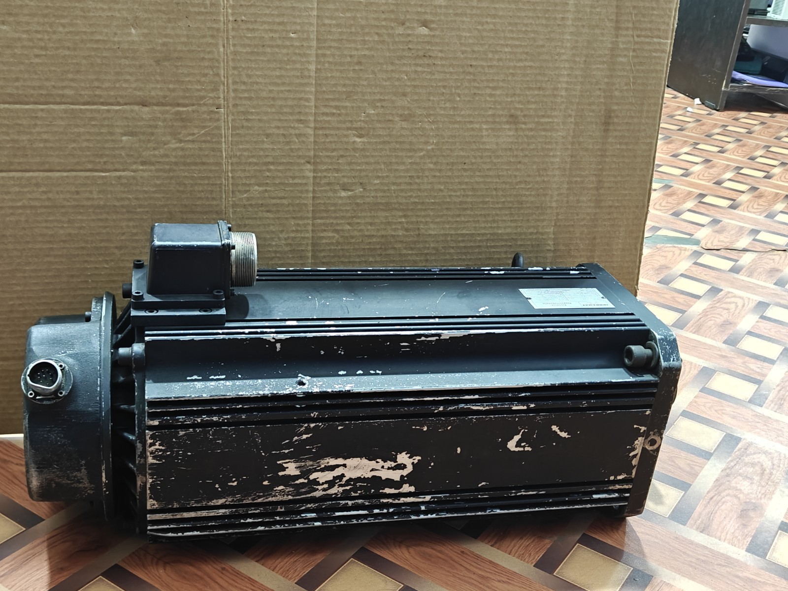INDRAMAT 100D-B050A1-AS03 ASYNCHRON HAUPTANTRIEBSMOTOR SERVO MOTOR