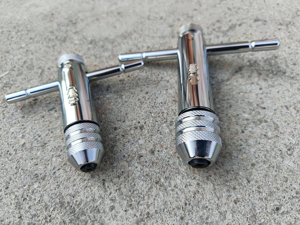 US Stock 2Pcs Ratchet T Handle Tap Wrench, Adjustable Bar Holder Ratcheting Tap