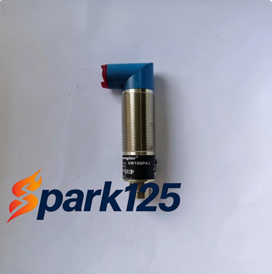 1PCS NEW FOR Wenglor XW100PA3 Diffuse Reflection Sensor
