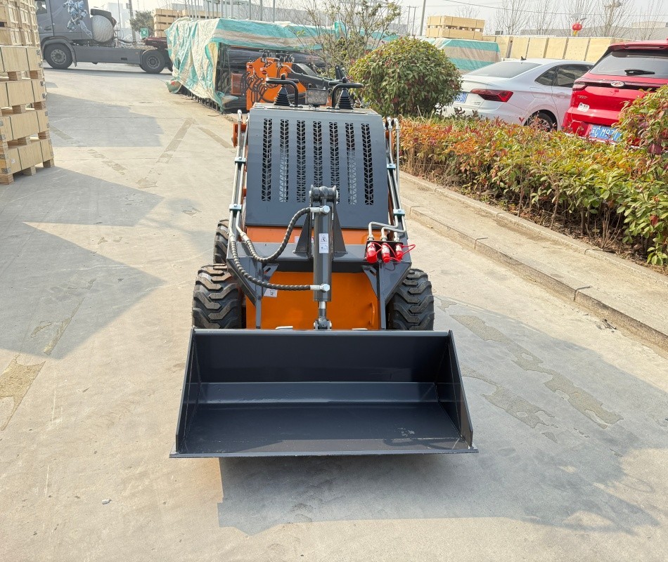 Wolfequip Wheel Mini Skid Steer Loader 23HP Tractor Bucket Hydraulic Guide Drive