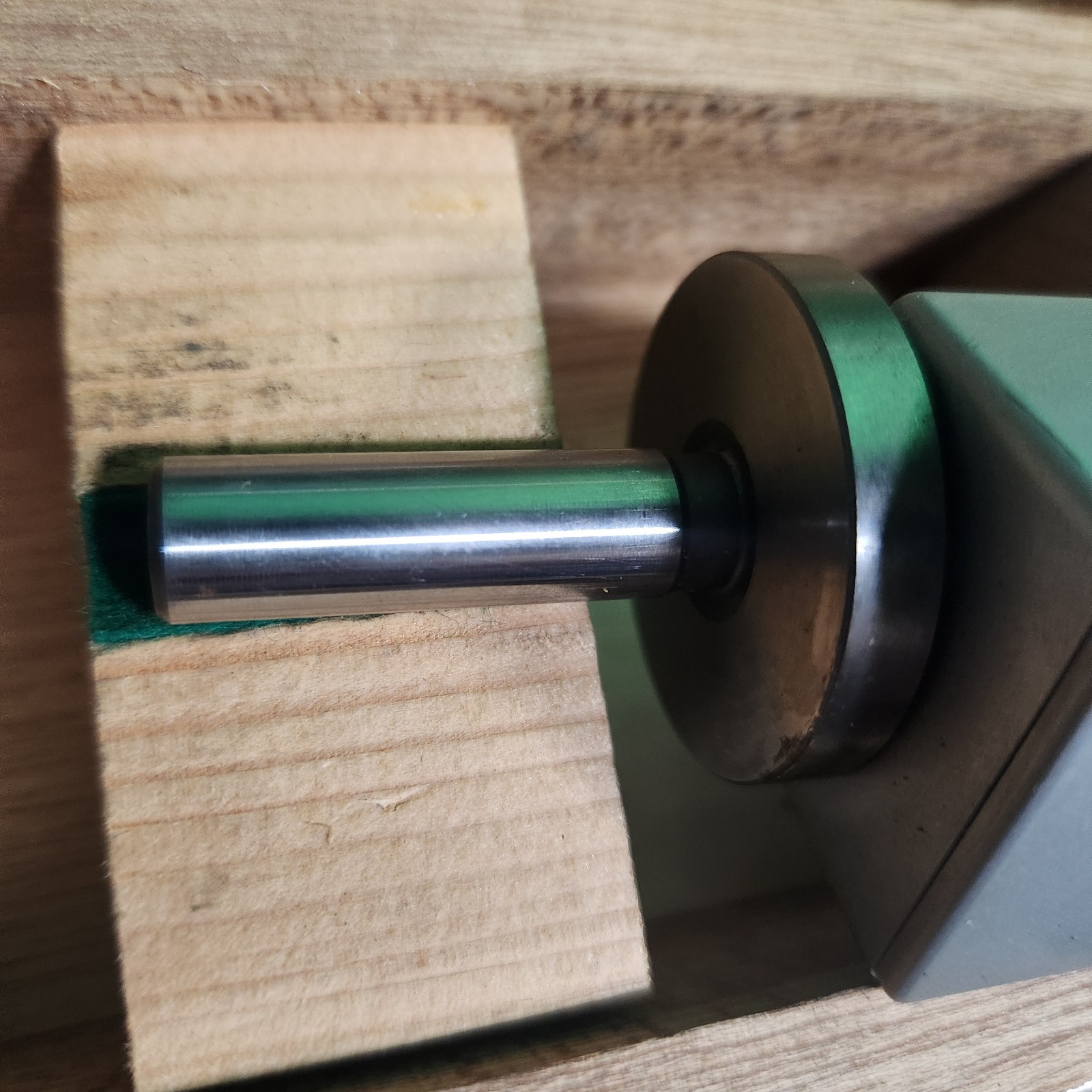 Universal Houdaille Centering Gauge Machinist Tool w/ Wooden Case