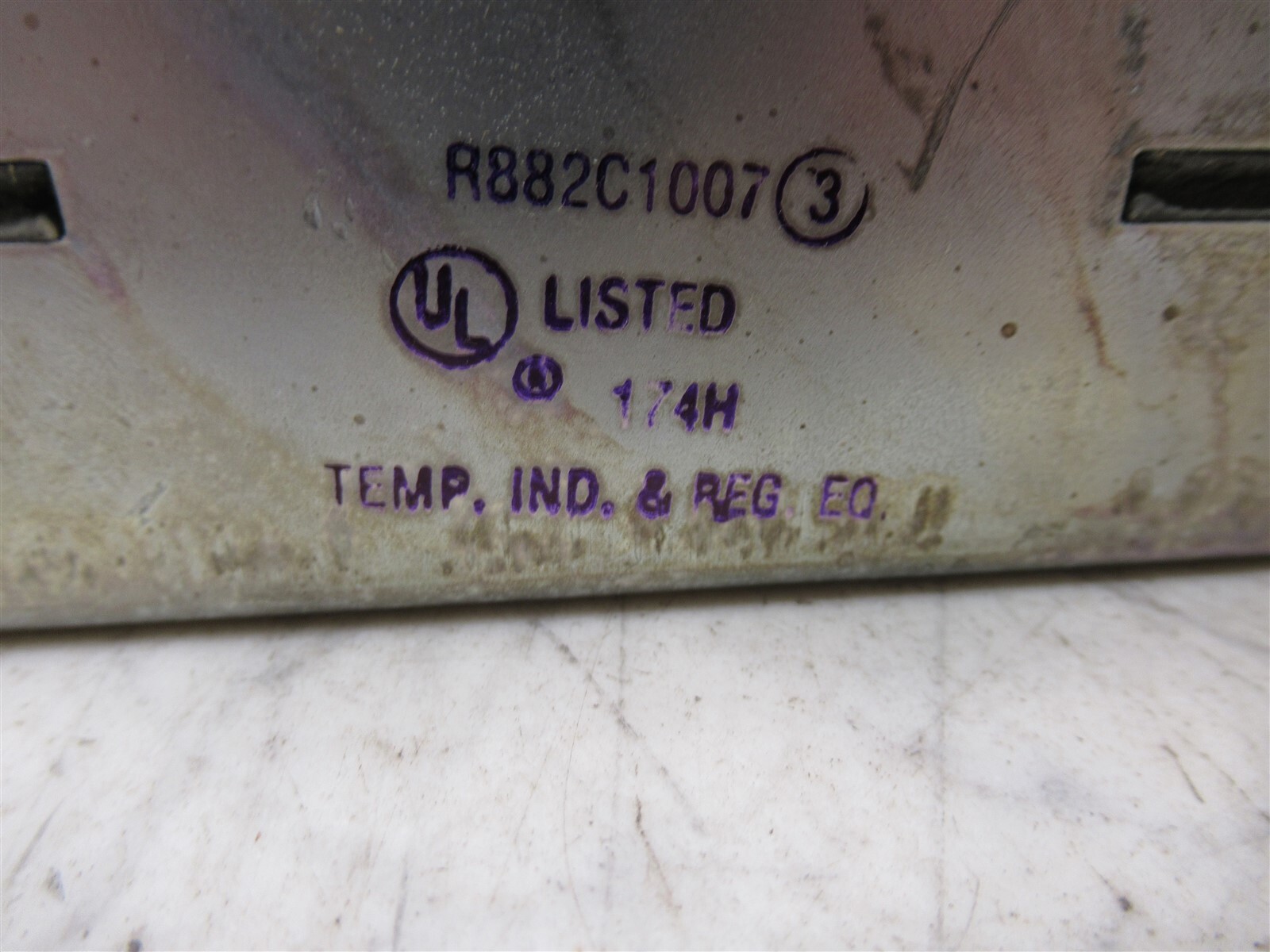 Honeywell R882C1007 Switching Relay NOS Unit with Box