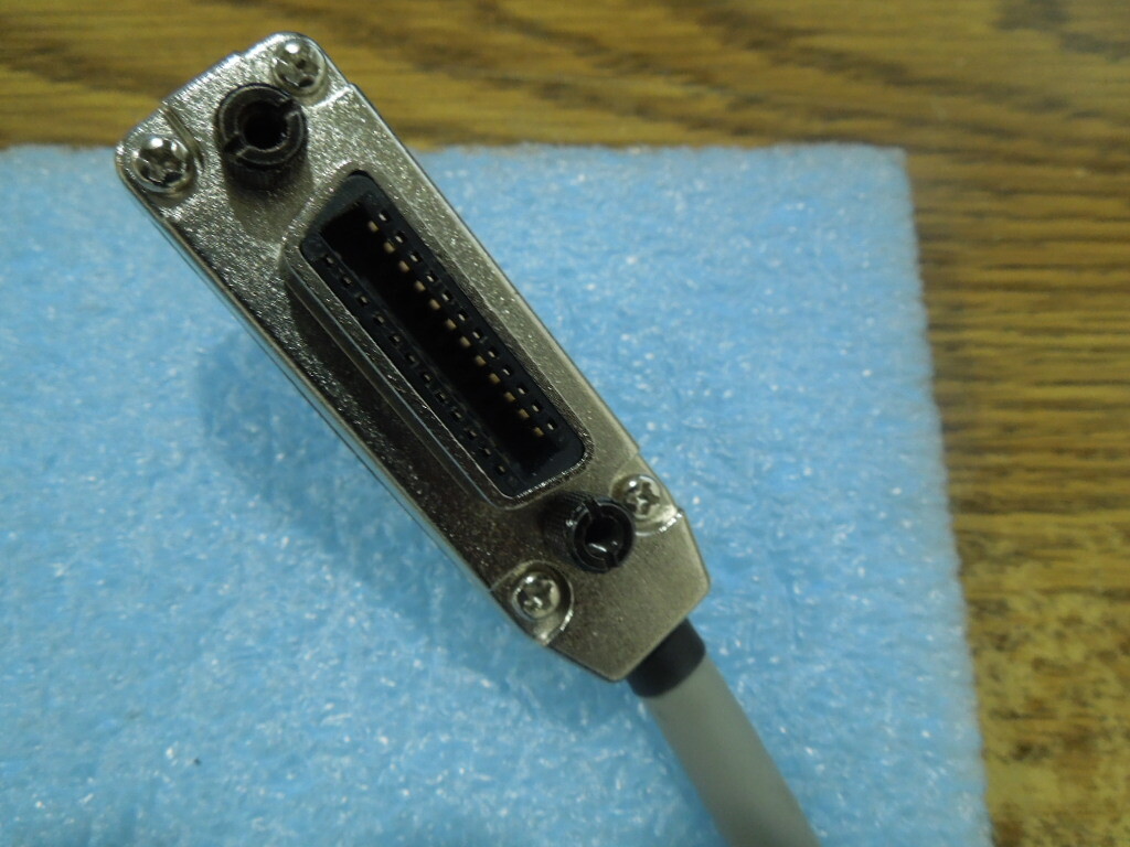 Unbranded / Generic IEEE-488 GPIB Cable. 2 Feet.