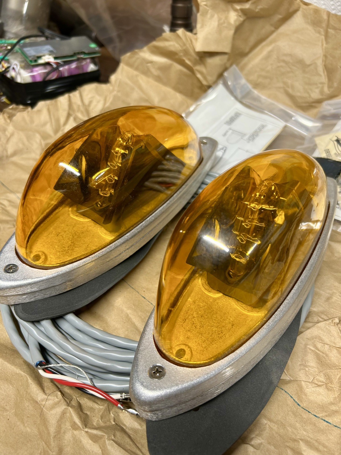 New Whelen HELSA Amber Light Head Assembly 01-0682082-A1C OEM NOS