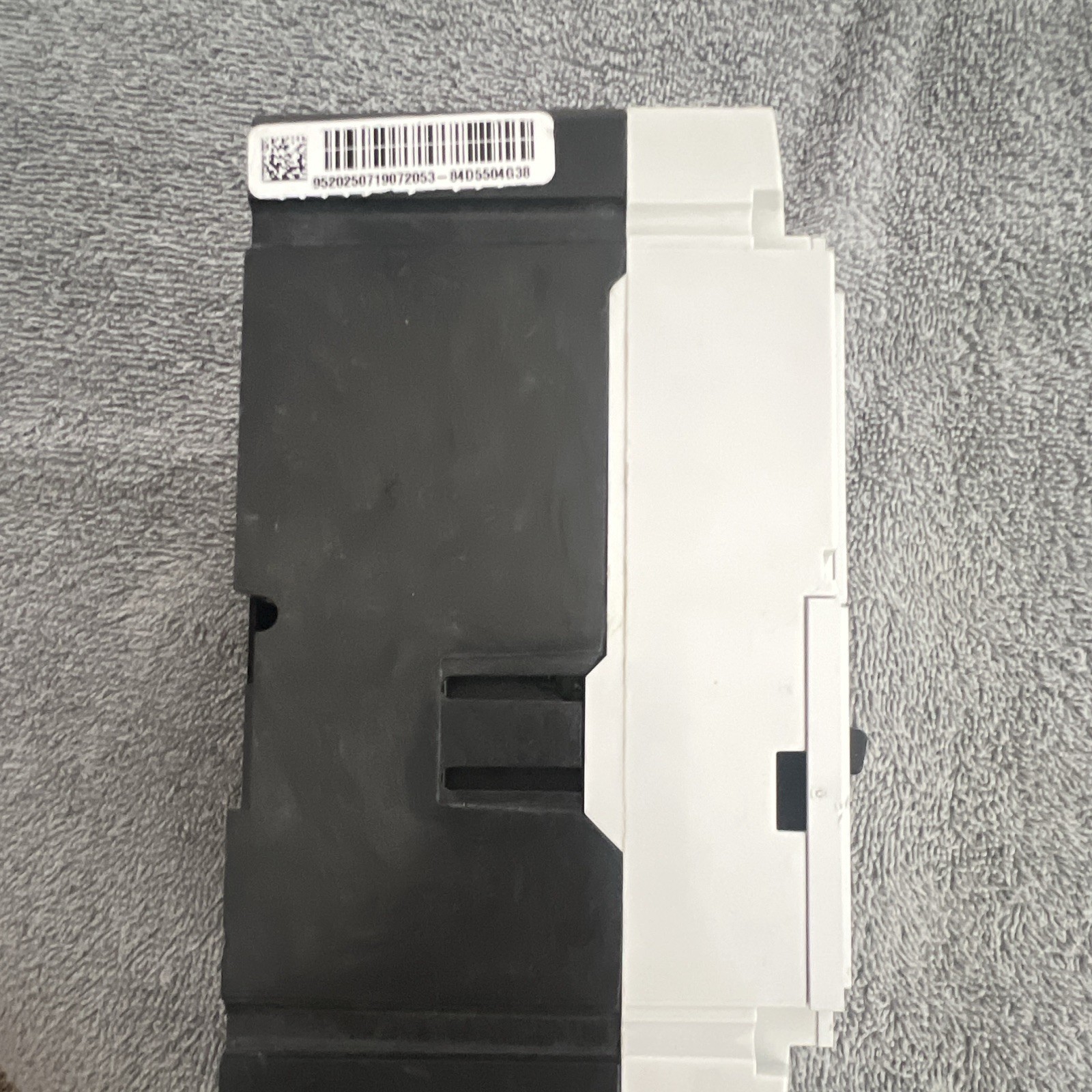 Eaton PDG2 PDG23M0015TFFL Circuit Breaker 15A 3-Pole Bolt-On 240-690V