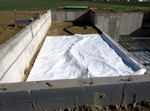 1200 SF (12FT WIDE) 14M WHITE WOVEN SOLID Vapor Barrier CRAWLSPACE ENCAPSULATION