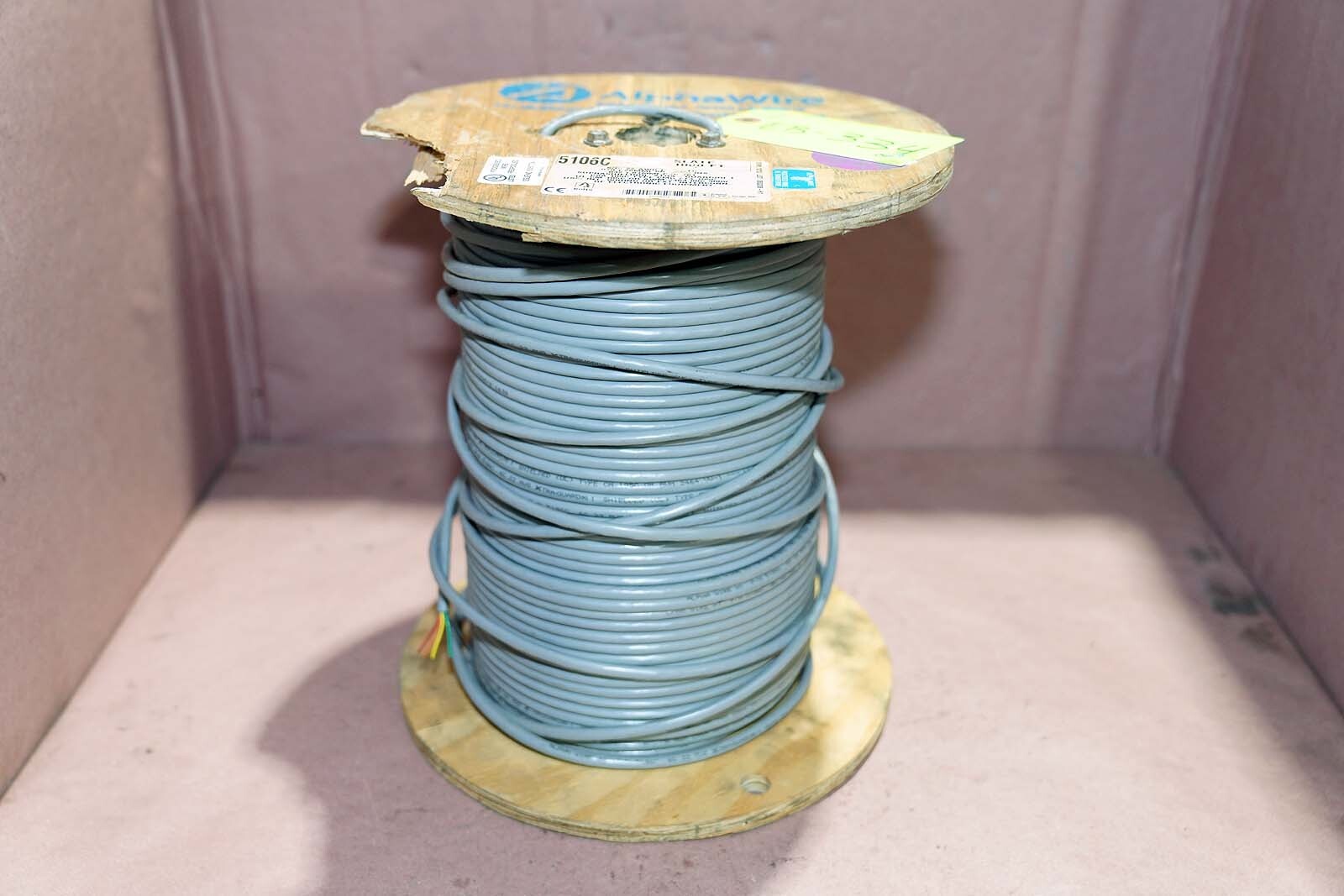 Alpha Wire 5106C 22/6C Xtraguard 1 Shielded Cable Gray/50ft. 700ft total