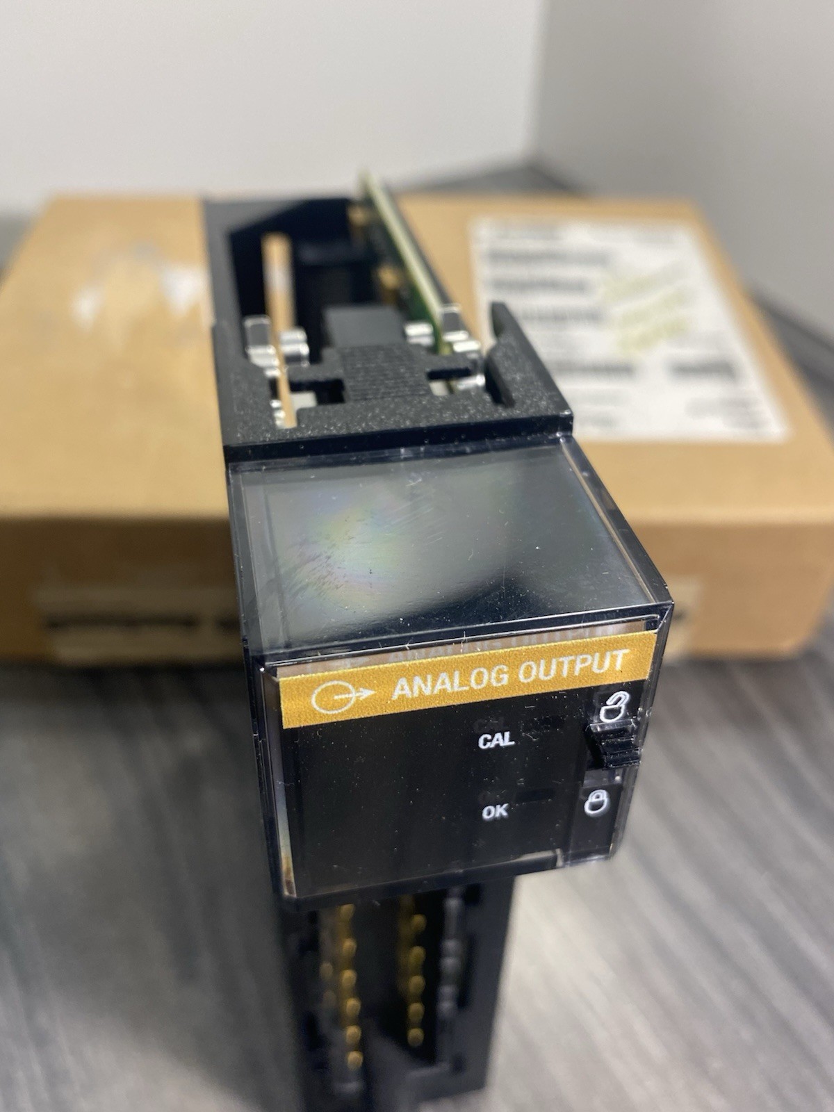 Allen Bradley 1756-OF8 Series A ControlLogix Analog 8-Point Output Module – USA