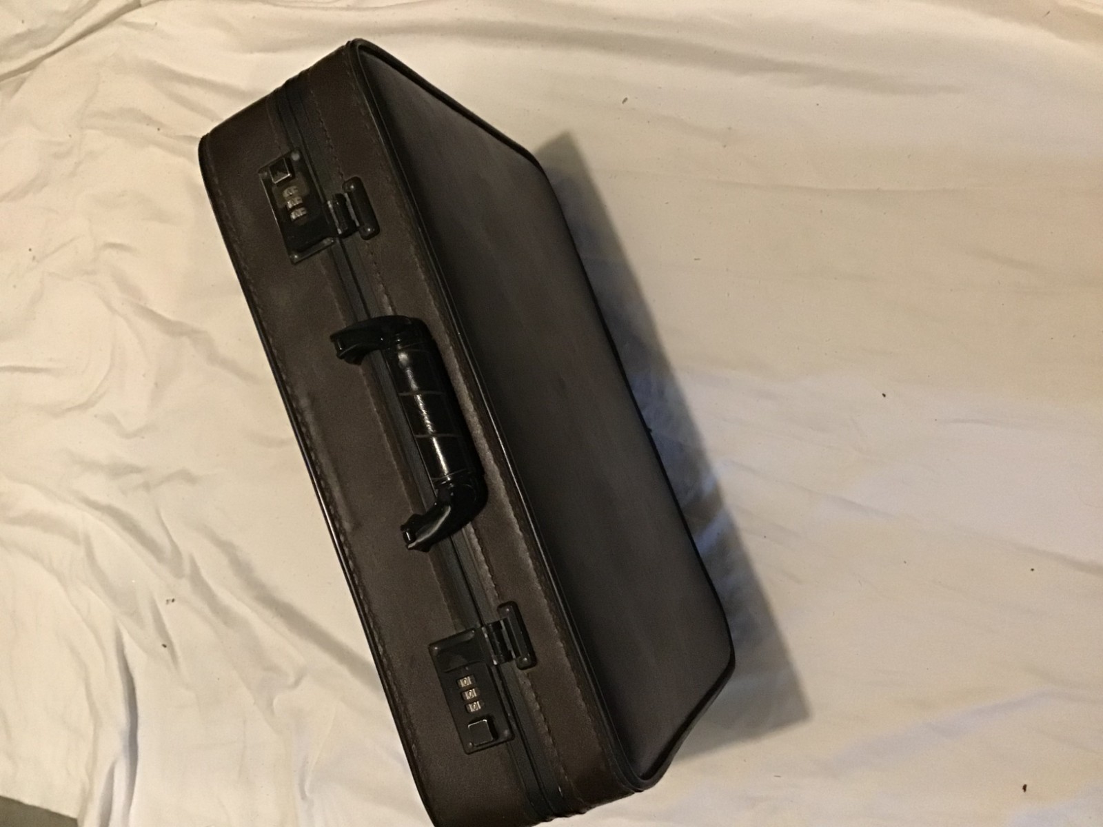 Platt 06373 Deluxe Soft Molded Attache Case I.D. 18″ x 12.5″ x 3.5″