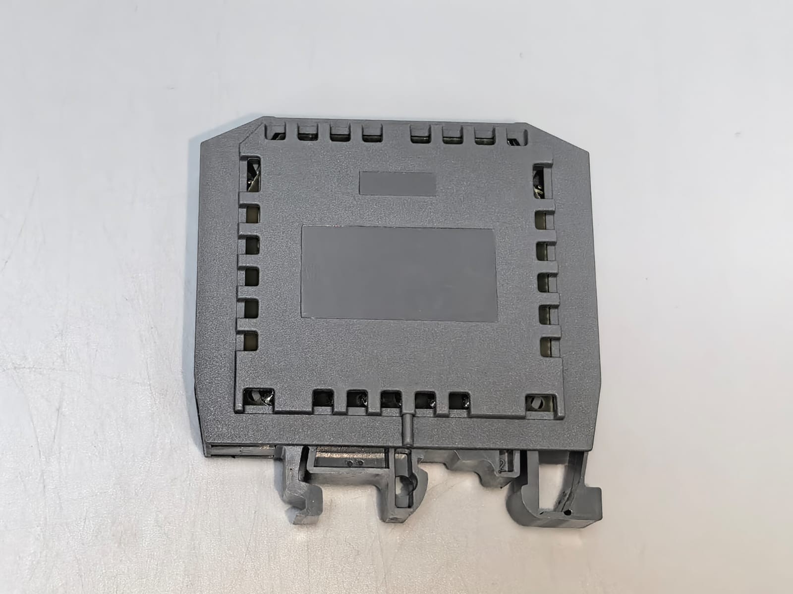 LOT 2 PCS ENTRELEC 001022805 RB122A-135VAC-DC TERMINAL BLOCK ABB 1SNA010228R0500