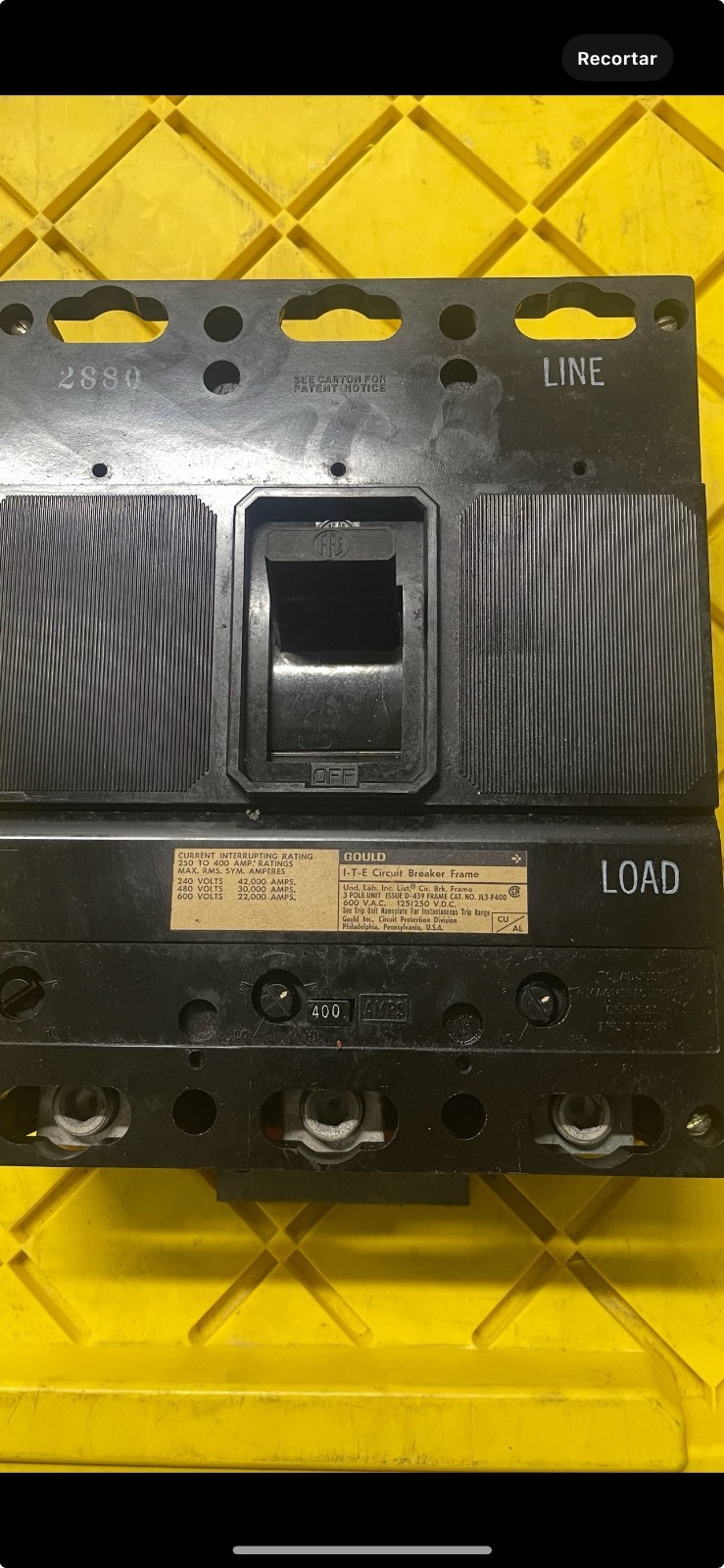ITE CIRCUIT BREAKER 400A 3 POLE 125-250V #JM3-400, USED