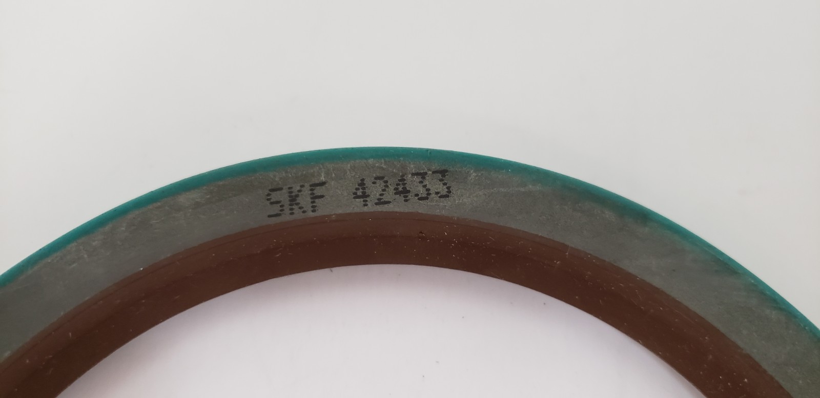 SKF 42433 RADIAL SHAFT SEAL DBL METAL CASE CRWH1 V 107.95 x 133.38 x 11.13mm NIB