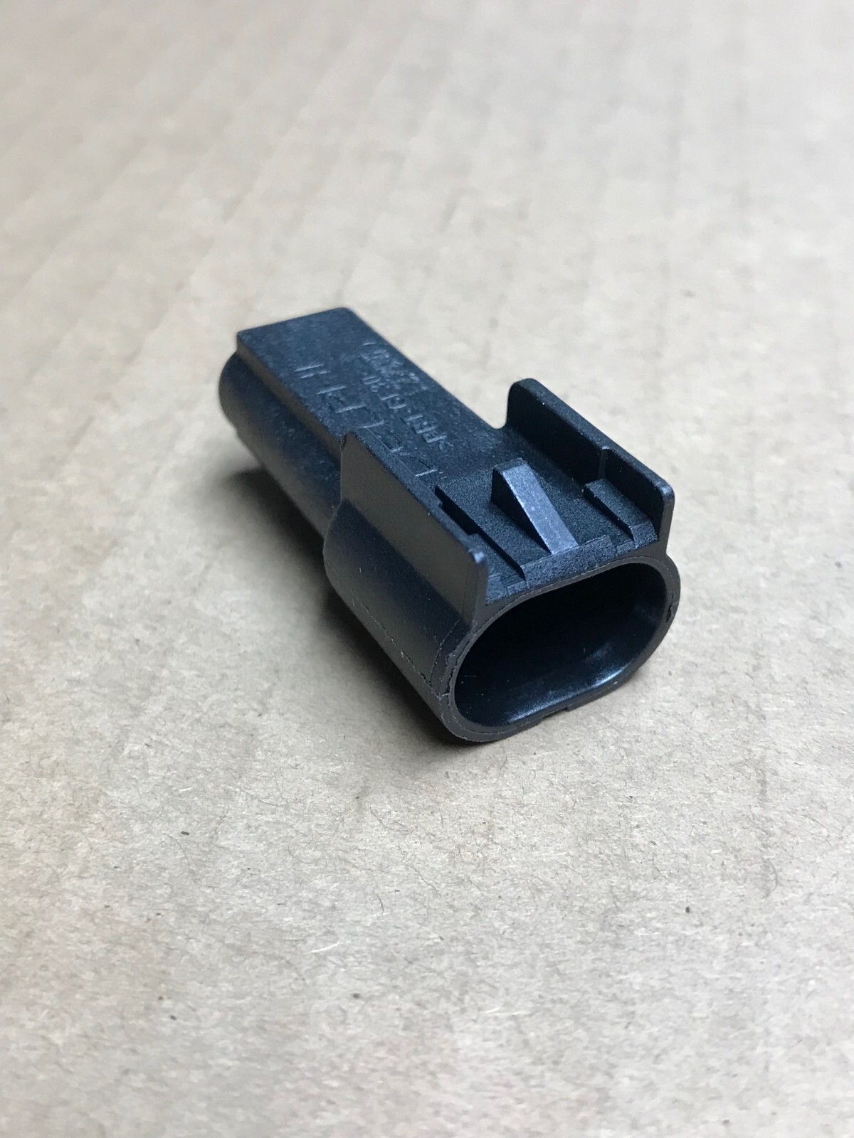 Lot of 2 Pcs Delphi 13534895 Connector (2-Way M GT 150 Resistor) – BRAND NEW