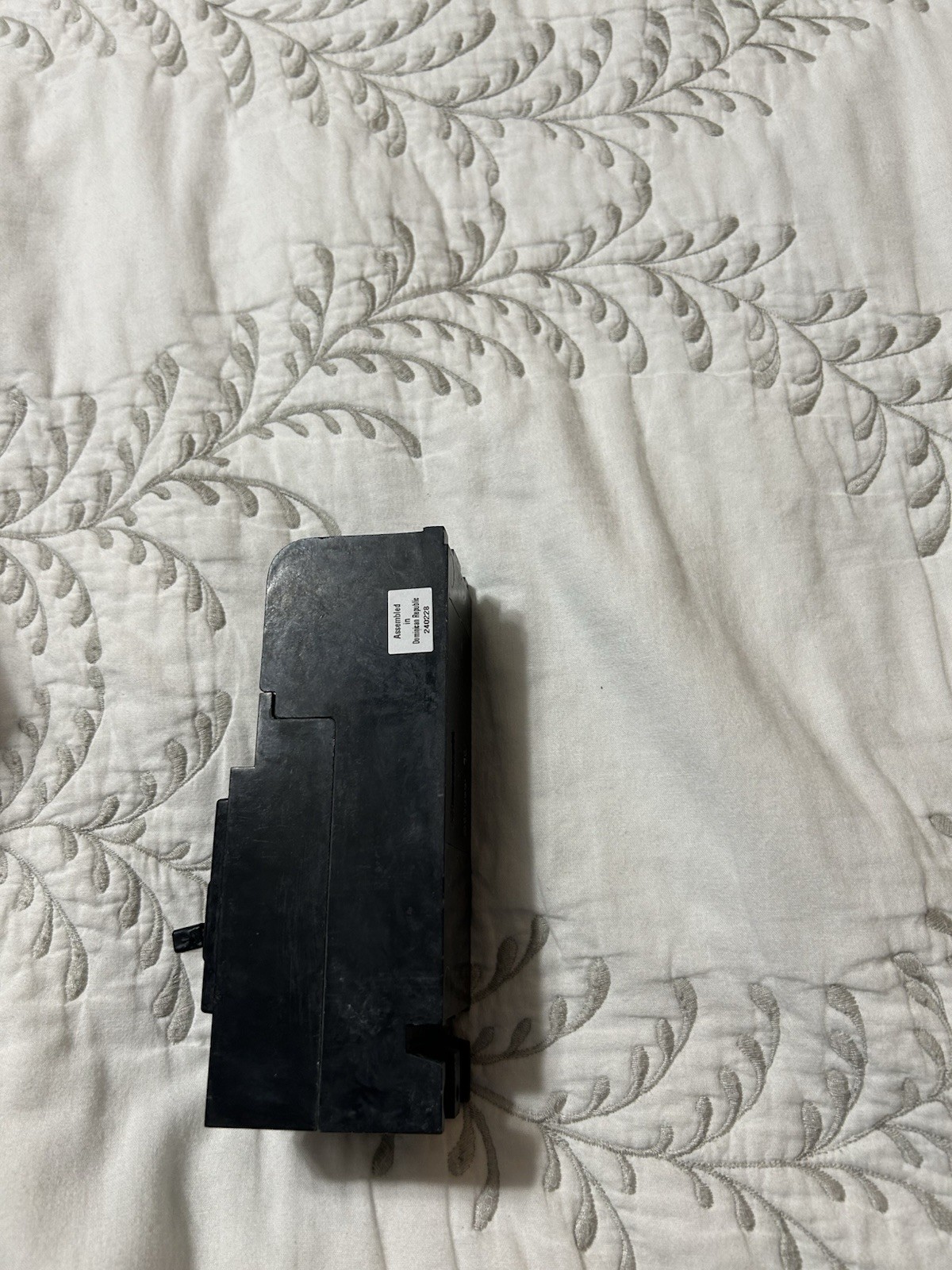 Eaton BJ2200 Type BJ 200A 2-Pole 120/240V Bolt-On Circuit Breaker