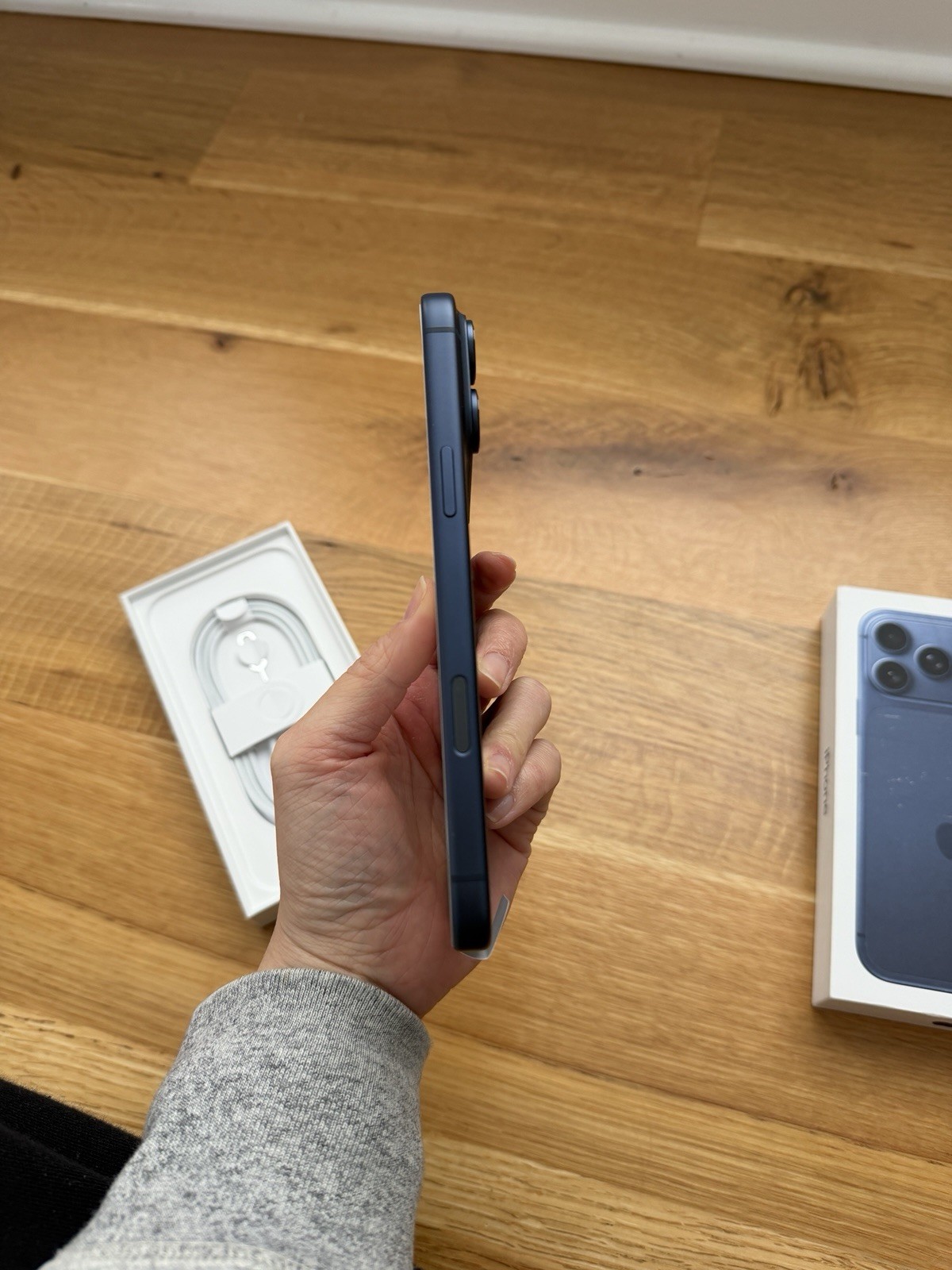 iPhone 17 Pro Max 2TB Deep Blue, Unlocked (New, Open box)