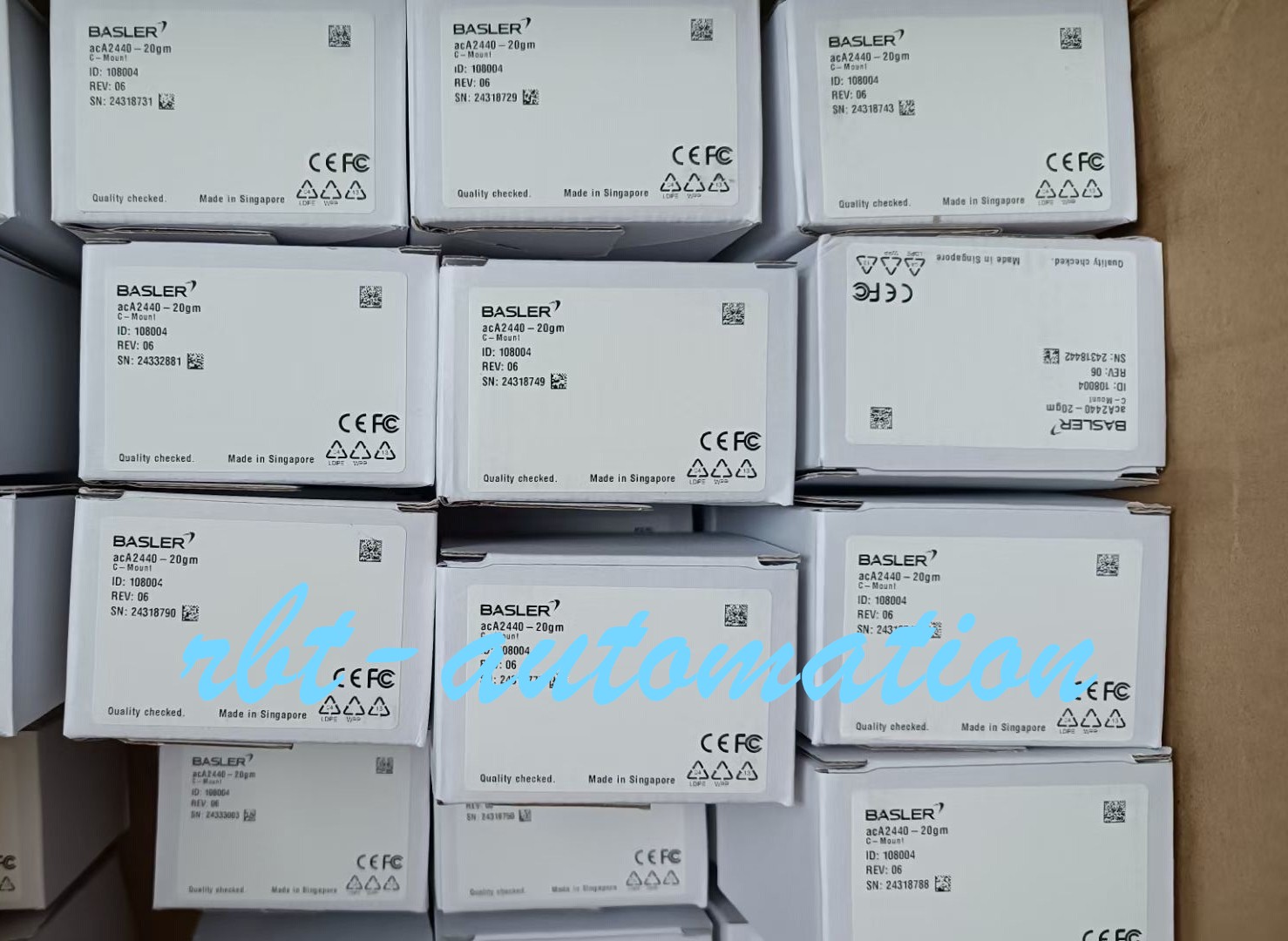 BASLER ACA2440-20gm brand new ACA2440-20gm