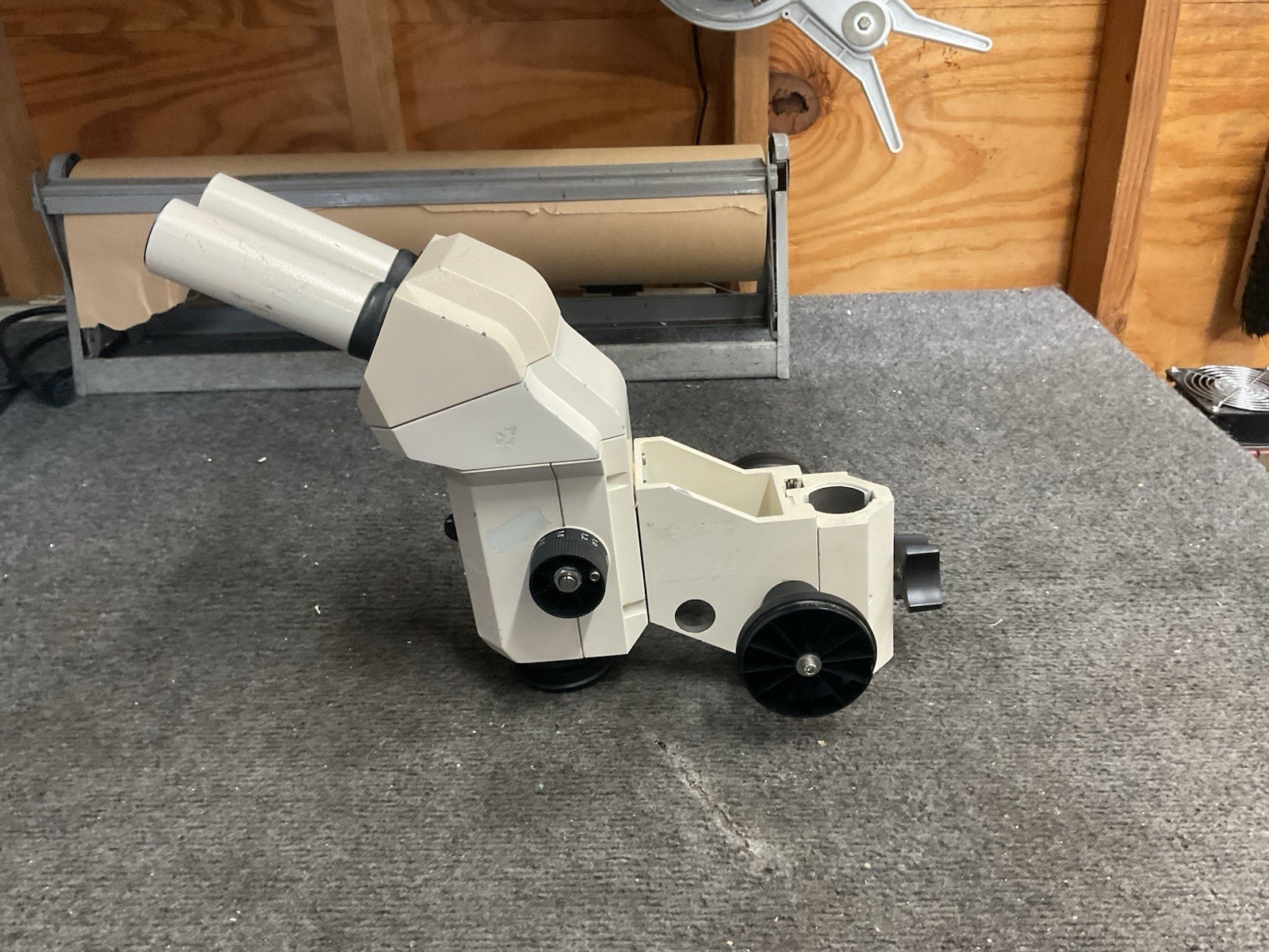 Zeiss Stemi SV11 Stereo Microscopes W/Focus Arm Mount Zeiss SV 11