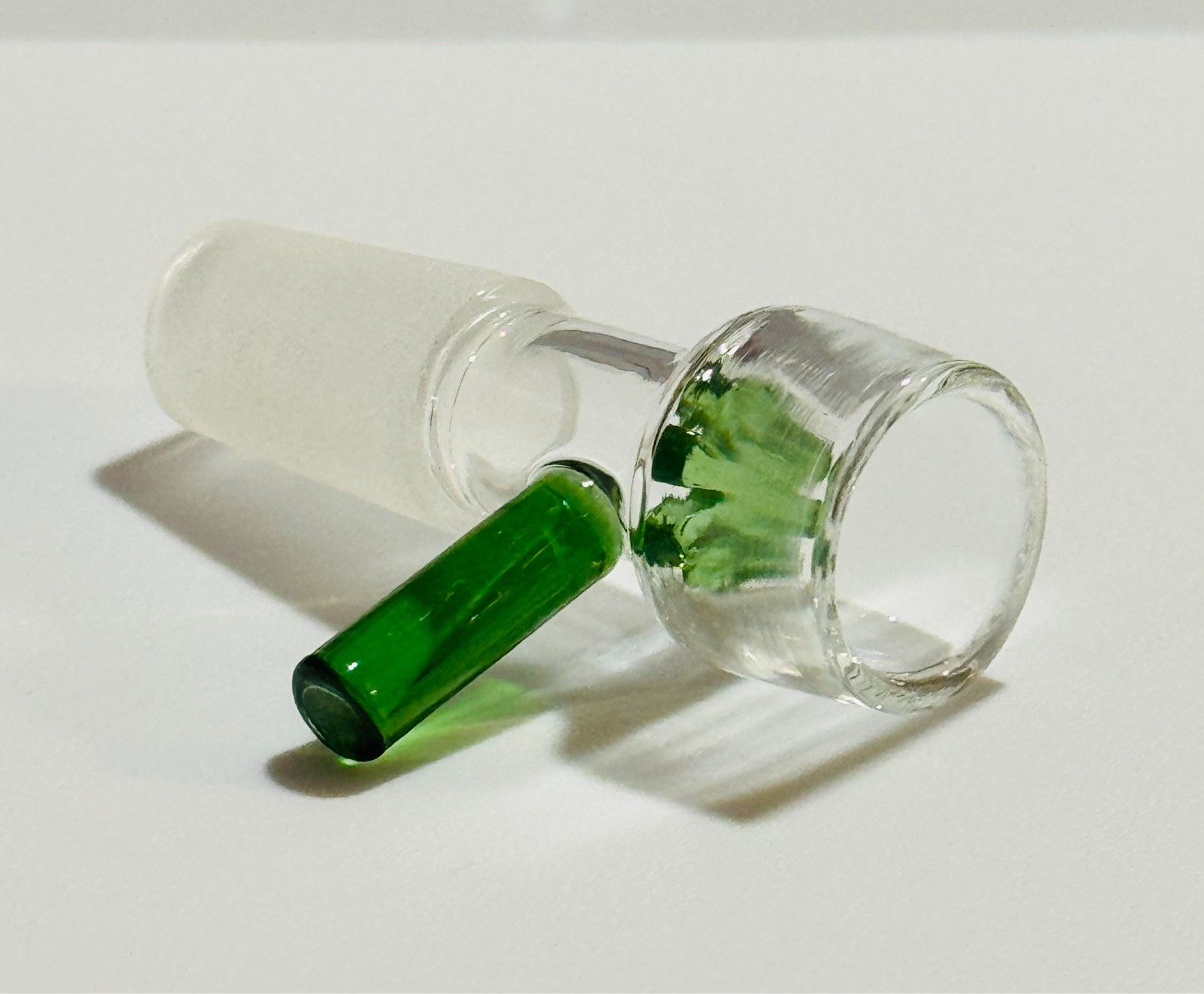 Glass Slide Bowl 14mm or 18mm – Blue or Green Snowflake Screen – 1 Unit