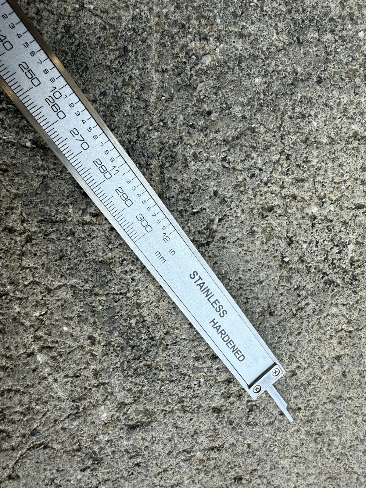 12″ LCD Screen Digital Vernier Caliper Micrometer Frac/MM/SAE Manufacturing