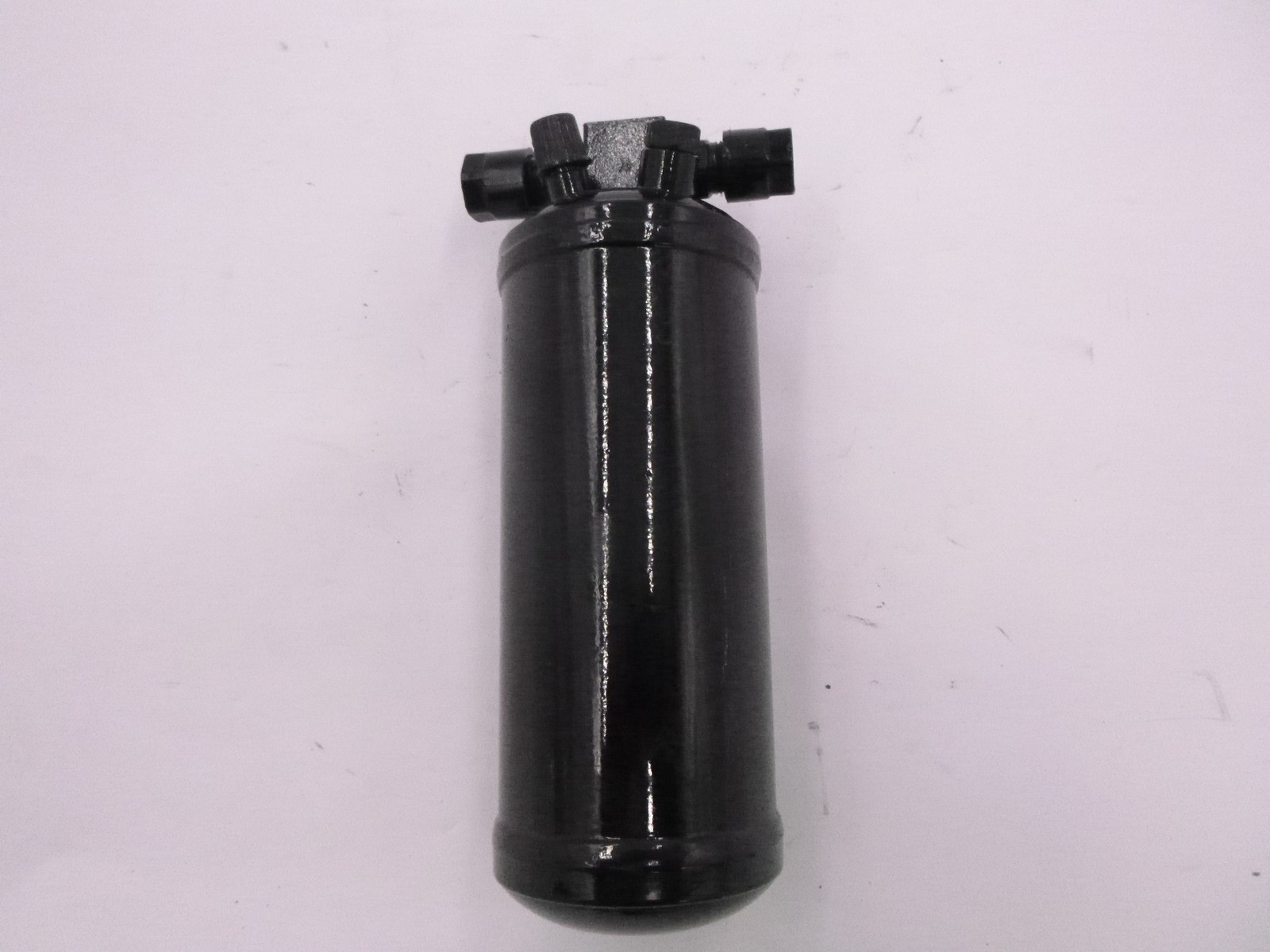 Universal Air Conditioner RD 8214C A/C Receiver Drier Black 3.5″D x 10.3″W x 3.7