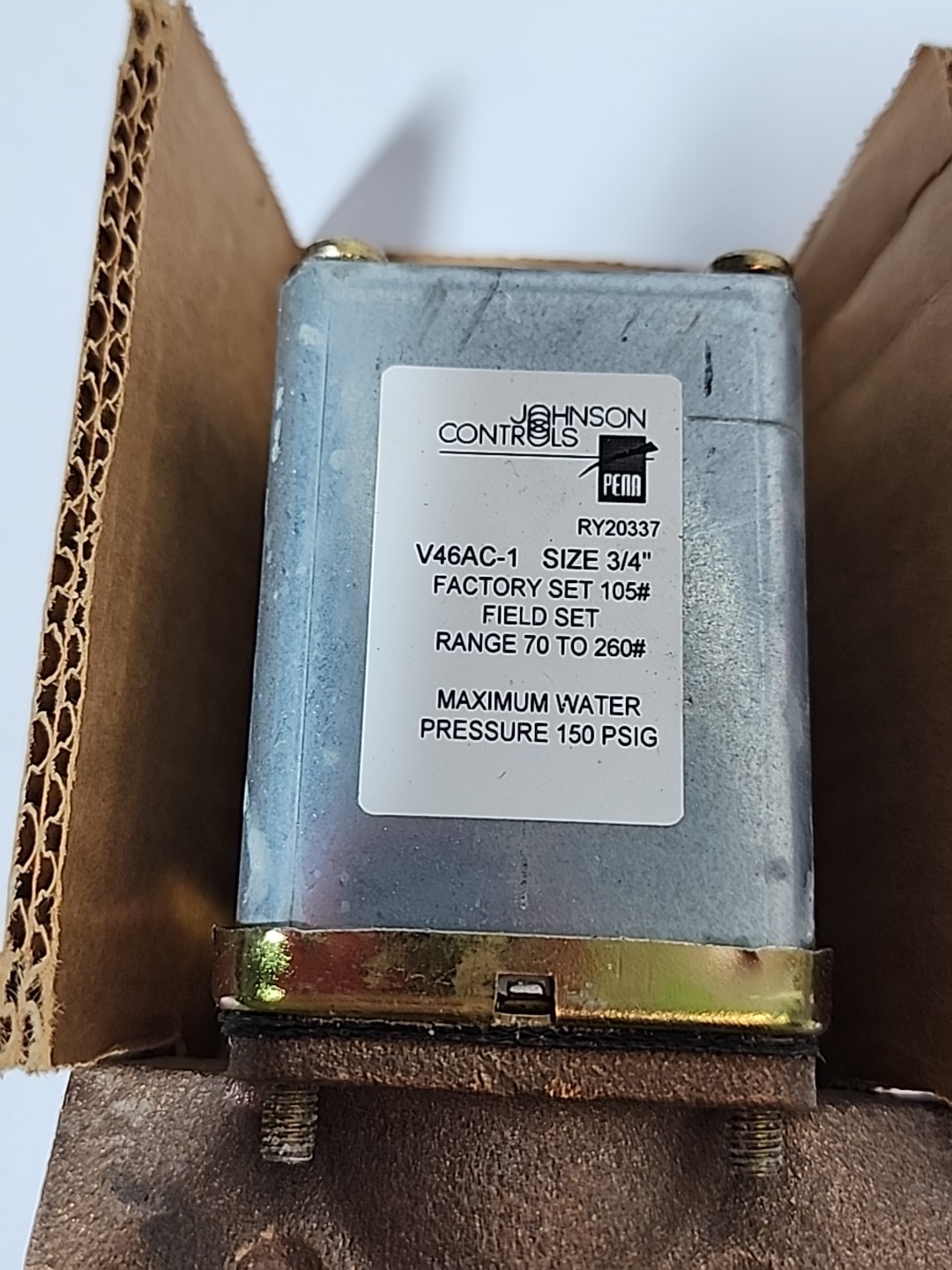 JOHNSON CONTROLS V46AC-1C Water Regulating Valve 3/4 in 70-260 PSI