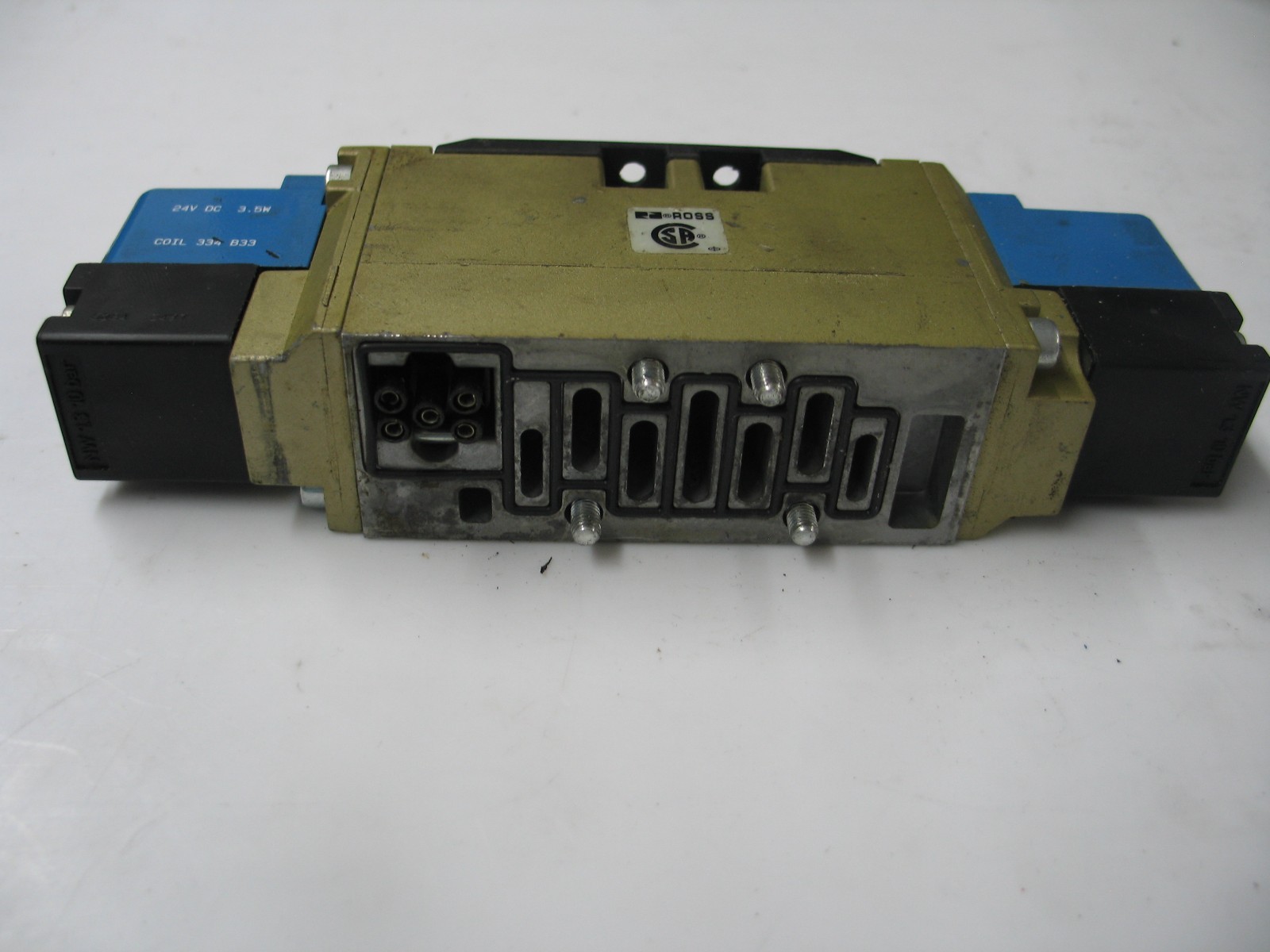 ROSS W6576A2407 5W/2P DUAL SOLENOID VALVE PILOT CTRL SUB-MOUNT 24VDC Q0153B