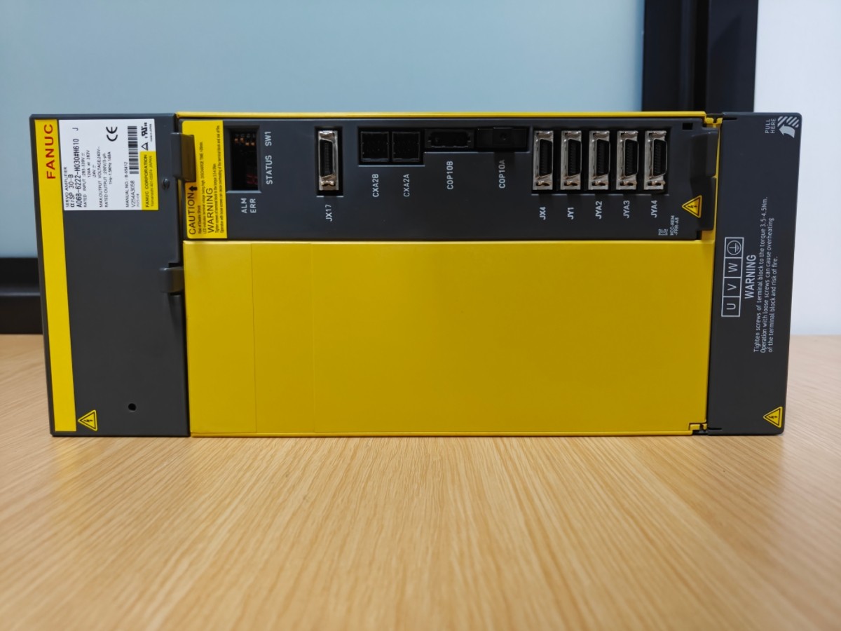 NEW Fanuc Servo Amplifier A06B-6222-H030#H610