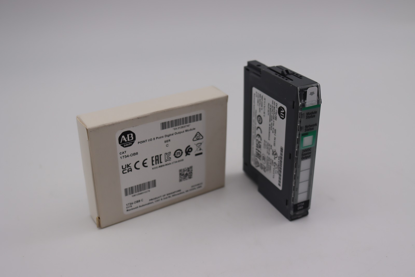 Allen Bradley 1734-OB8 POINT I/O 8 Point Digital Output Module