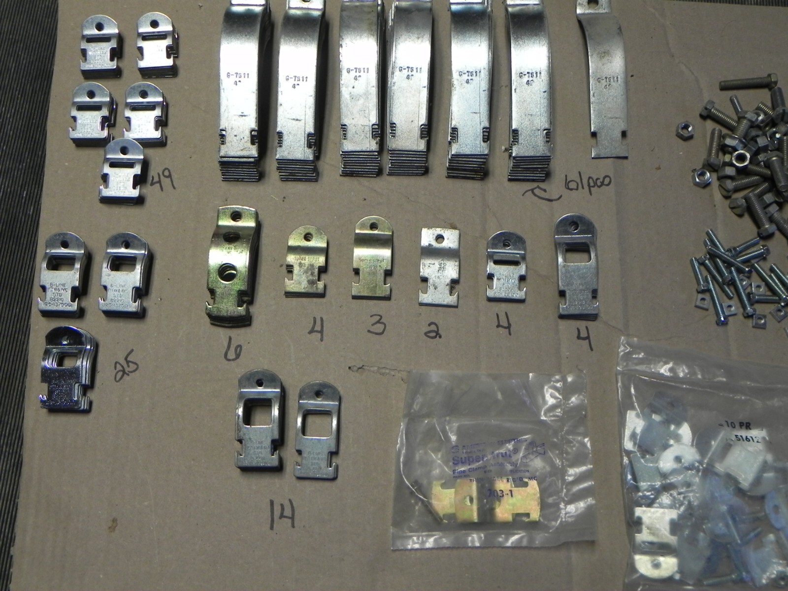 B-Line/ Super -Trut/Globe Pipe Clamps; 49 B-line 1/2″.61 G-7511-4″.25 B-Line 1″