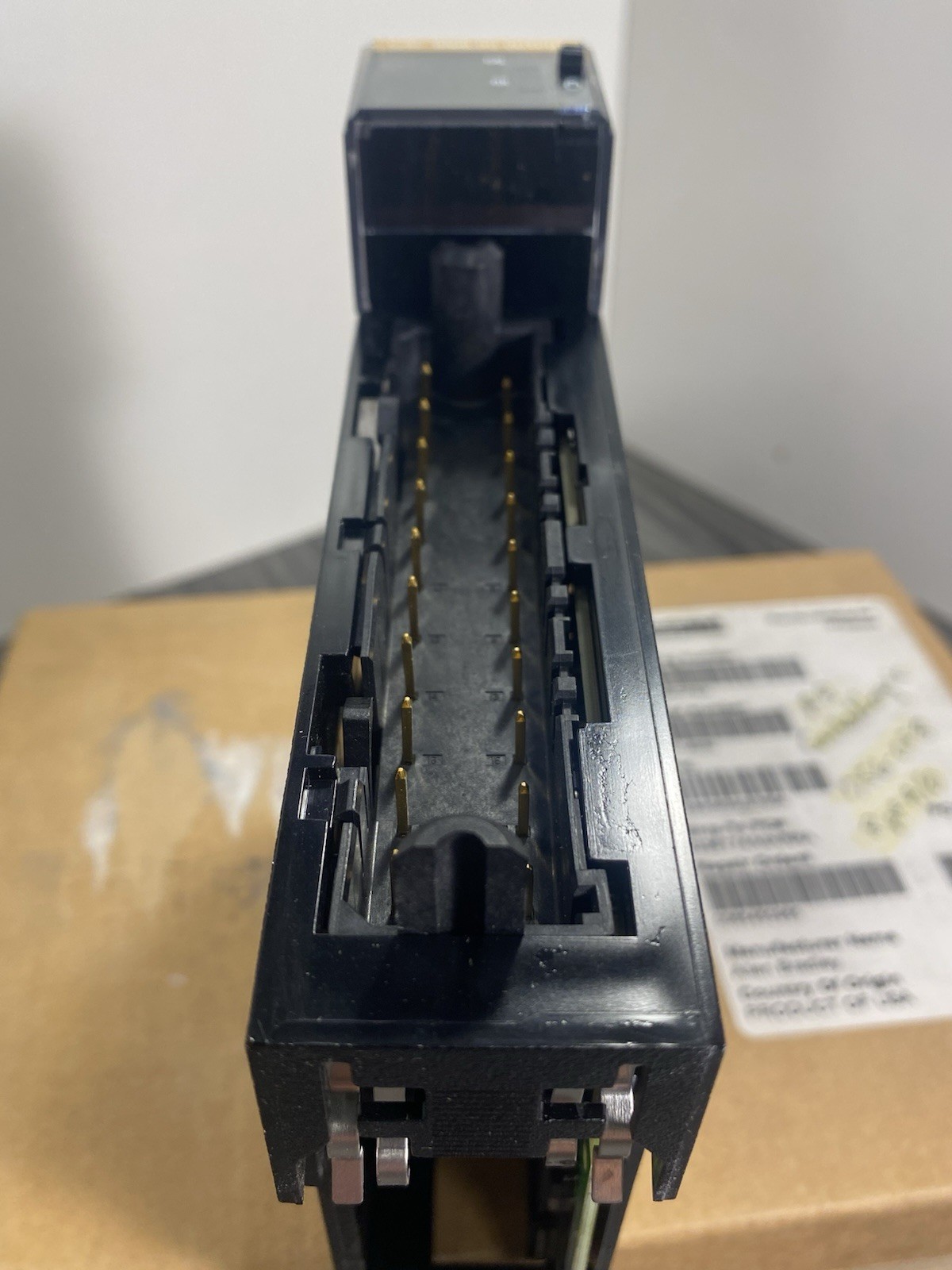 Allen Bradley 1756-OF8 Series A ControlLogix Analog 8-Point Output Module – USA