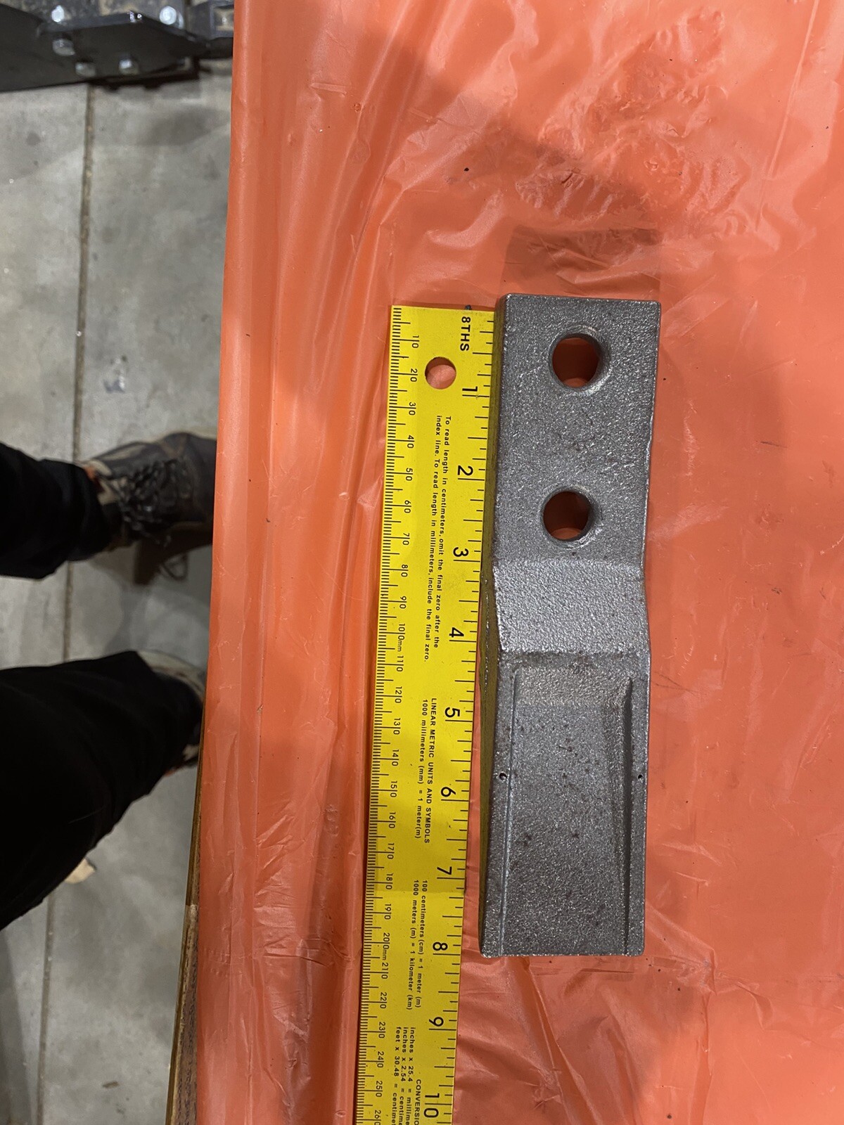 Chinese China One Ton Excavator Bucket Teeth And Grousers 5 Pieces Total