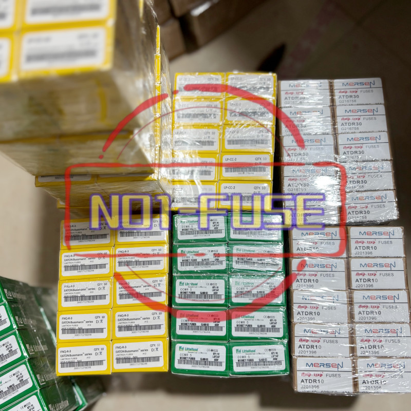170M1419 1PC NEW Semiconductor Fuse 690V / 160A