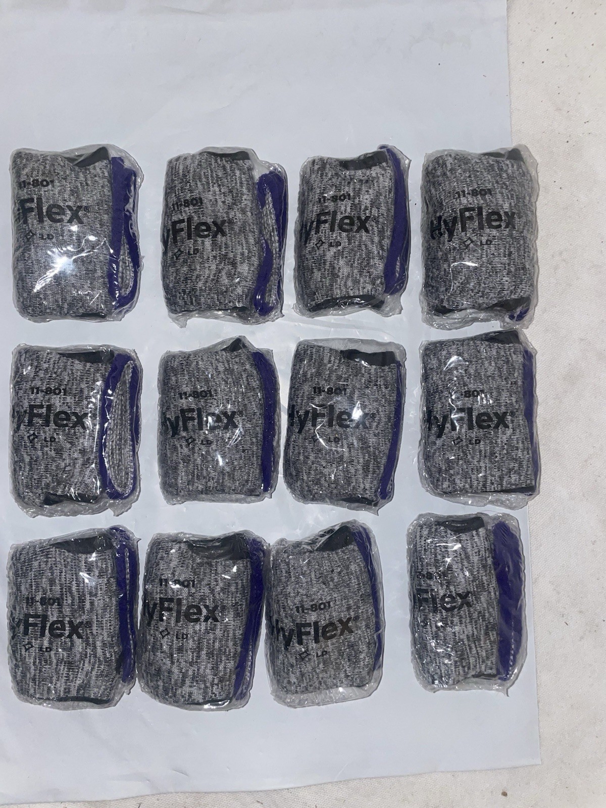 12 Pair Ansell HyFlex 11-801 Size 6 (extra Small) Gloves