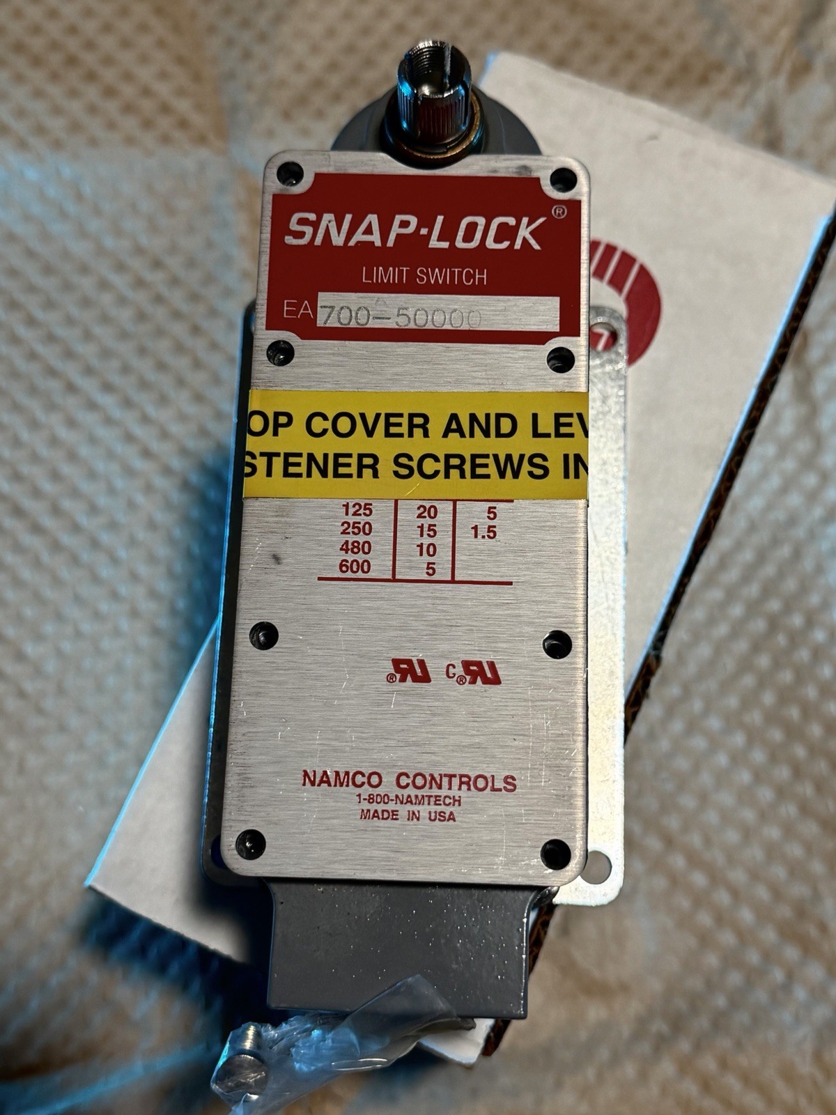 NAMCO EA700-50000 LIMIT SWITCH – NEW
