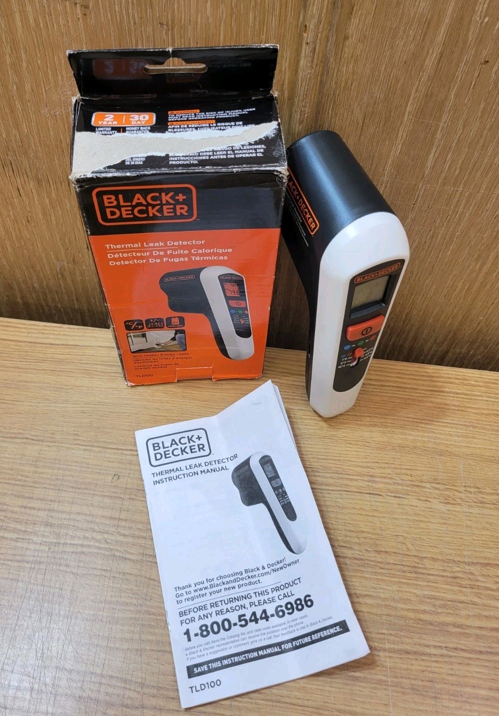 BLACK+DECKER TLD100 Thermal Leak Detector Infrared IR Tested Working w/ Box