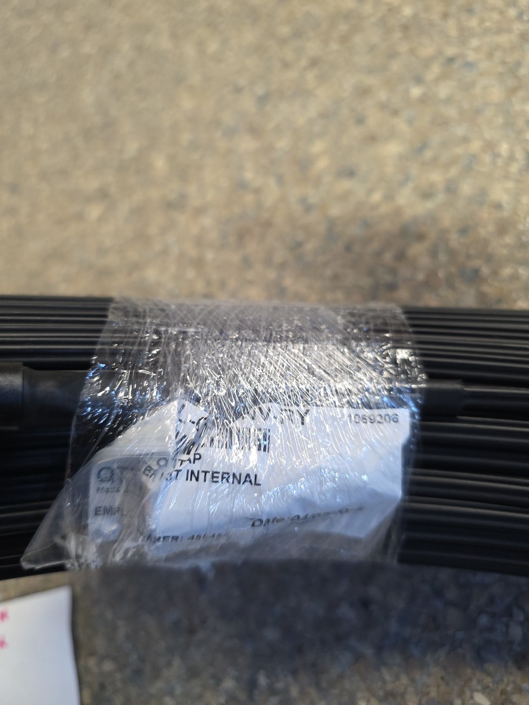700ft Corning OPTITAPDRP 1F SM ROC TDRP W/GRIP PUSHLOK#APC/SCAPC FiberOpticCable