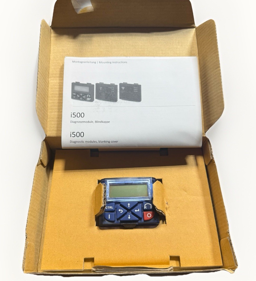 Lenze i550 I55AE137B1AV10002S Inverter Drive 0.37kW / 0.5HP 230V + Keypad Module