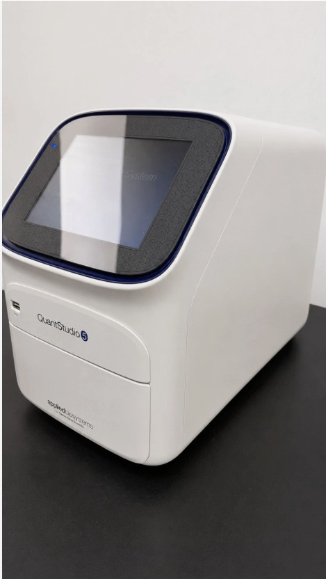 2024 Applied Biosystems QuantStudio 5 Real-Time PCR Systm 96-Well w/ Dell Laptop