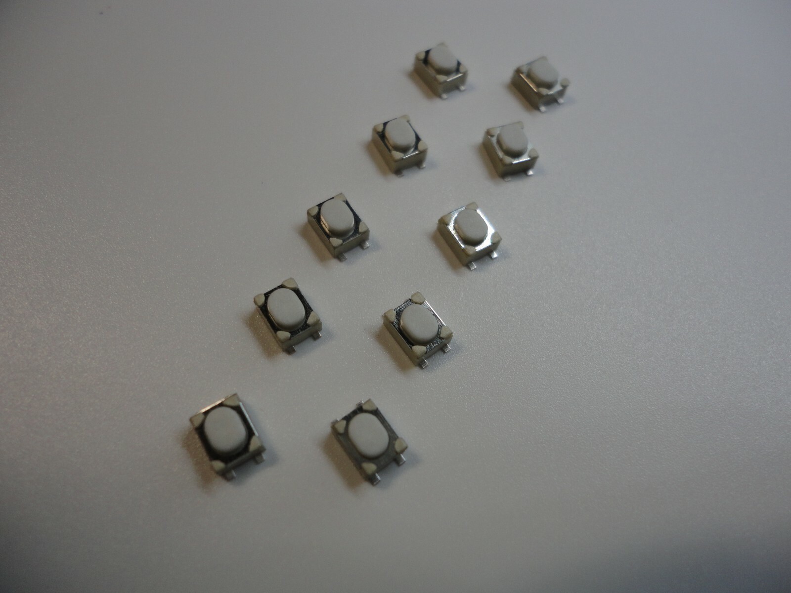 10 Pcs Pack Lot 3x4x2mm 4 Pin Momentary Push Tactile Micro Nano Switch Buttons
