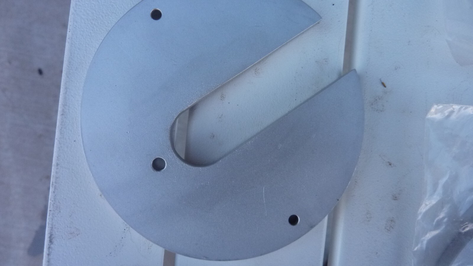 Axcelis / Eaton 0295-0006-2001 APERTURE CHAMBER ENT PACMAN