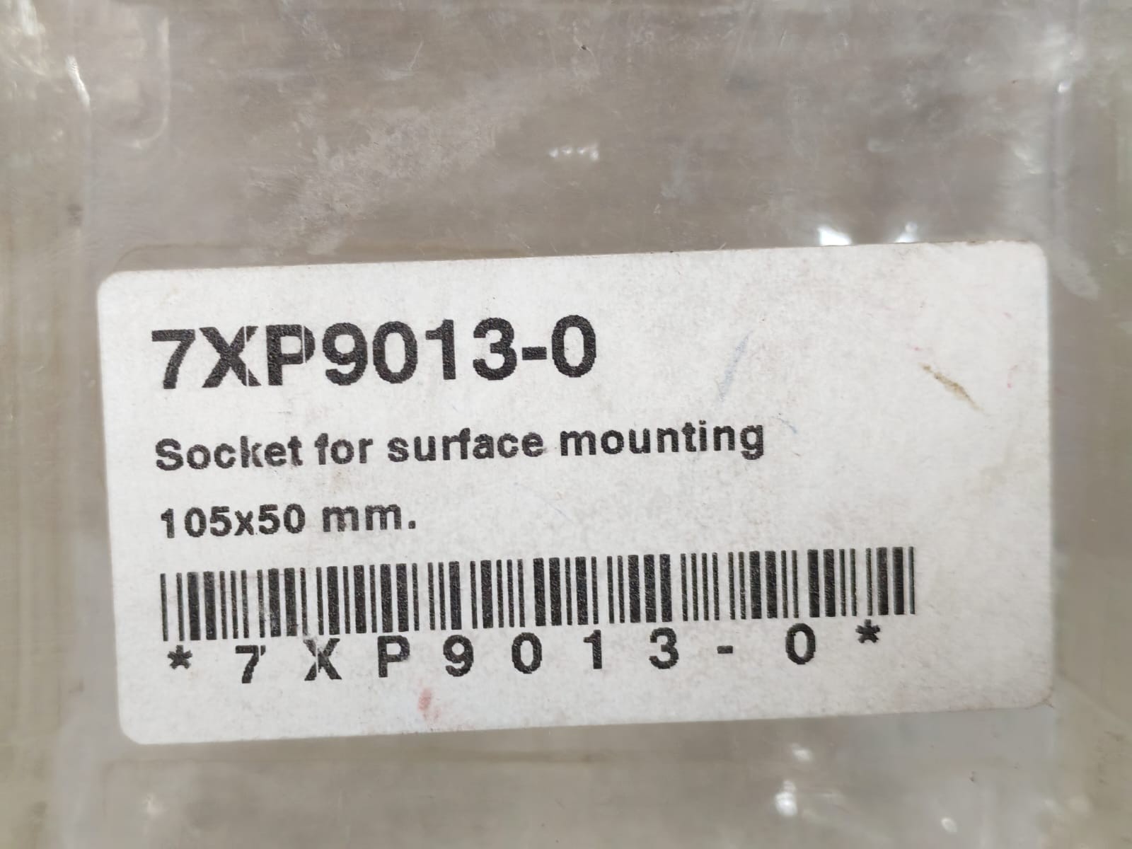 LOT 2PCS SIEMENS 7XP9013-0 SURFACE MOUNTING SOCKET