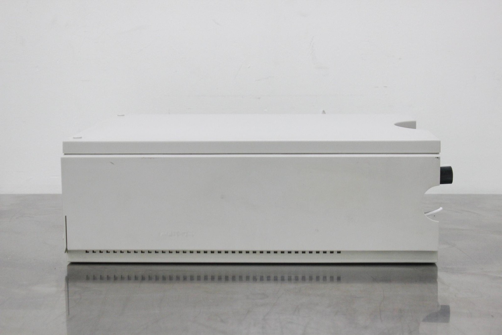 Agilent 1100 HPLC G1311A Quat Pump – Fair Condition (3320041828)