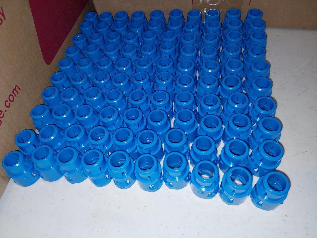 100 CONNECTORS 1/2 INCH ENT A253D THOMAS & BETTS NEW SMURF CONDUIT PIPE CANADA